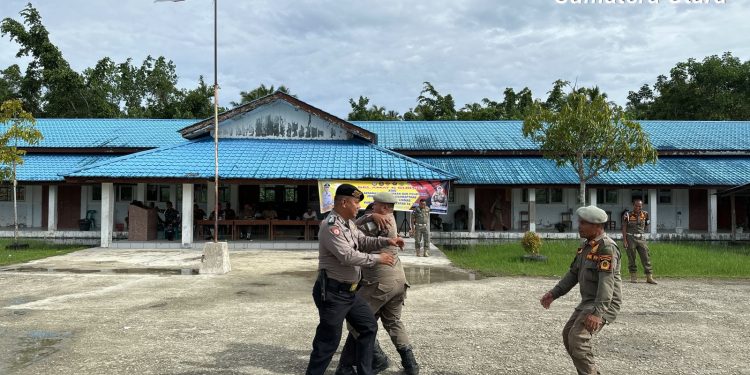 Sat Samapta Polres Nias Selatan melaksanakan pelatihan dan pembinaan Satpol-PP
