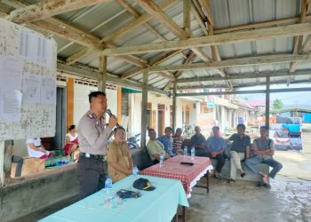 Kasat Binmas Polres Nias Selatan Gelar Jumat Curhat di Desa Hiligeho