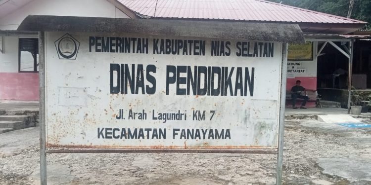 Dinas Pendidikan Nias Selatan Junjung Tinggi UU KIP, “Wartawan Harus Profesional Jalankan Tugas”